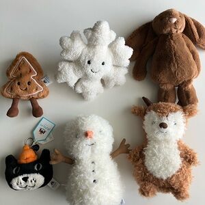 6 PIECE SET Assorted Plush Toys Set